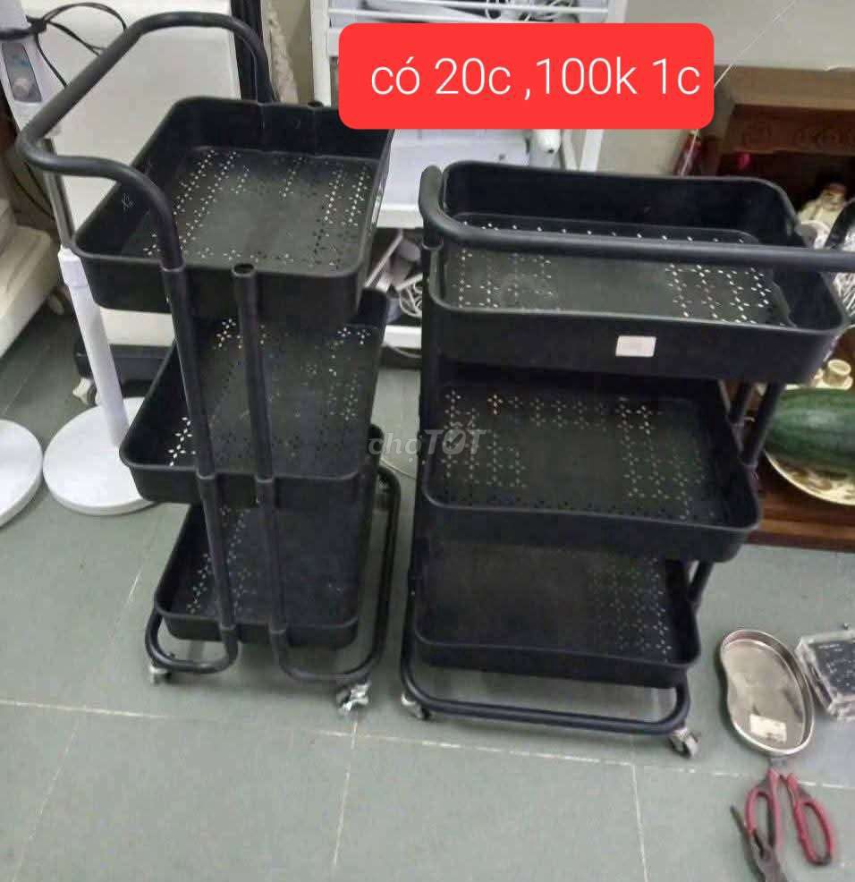 Kệ đẩy Kim loại 3 tầng Đen có bánh xe. Mua bán Tủ, kệ gia đình tại Quận Hoàng Mai Hà Nội được đăng bởi huy tran hình 1
