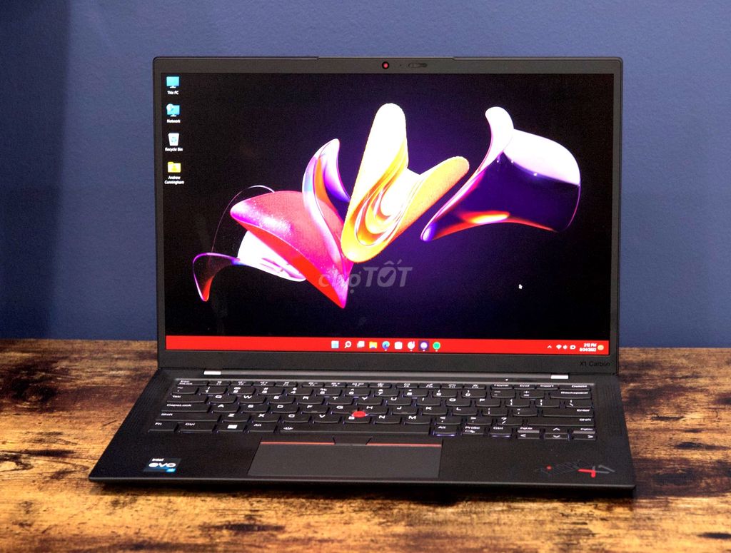 Bán ThinkPad X1 Carbon G10 | i7-1260P/16G/512G. Mua bán Laptop tại Quận Hải Châu Đà Nẵng được đăng bởi TTCenter 484 NÚI THÀNH hình 1