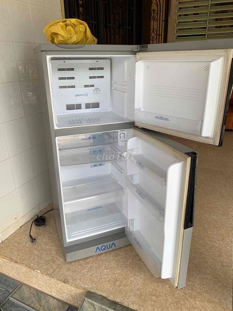 Tủ lạnh Aqua Xám. Mua bán Tủ lạnh tại Thành phố Đông Hà Quảng Trị được đăng bởi Quý Nguyễn hình 1