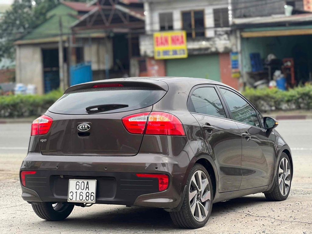 🔴 Kia Rio 2015 1.4 AT Hatchback - 46000 km. Mua bán Ô tô tại Thành phố Thủ Đức Tp Hồ Chí Minh được đăng bởi Tuấn carhouse hình 4