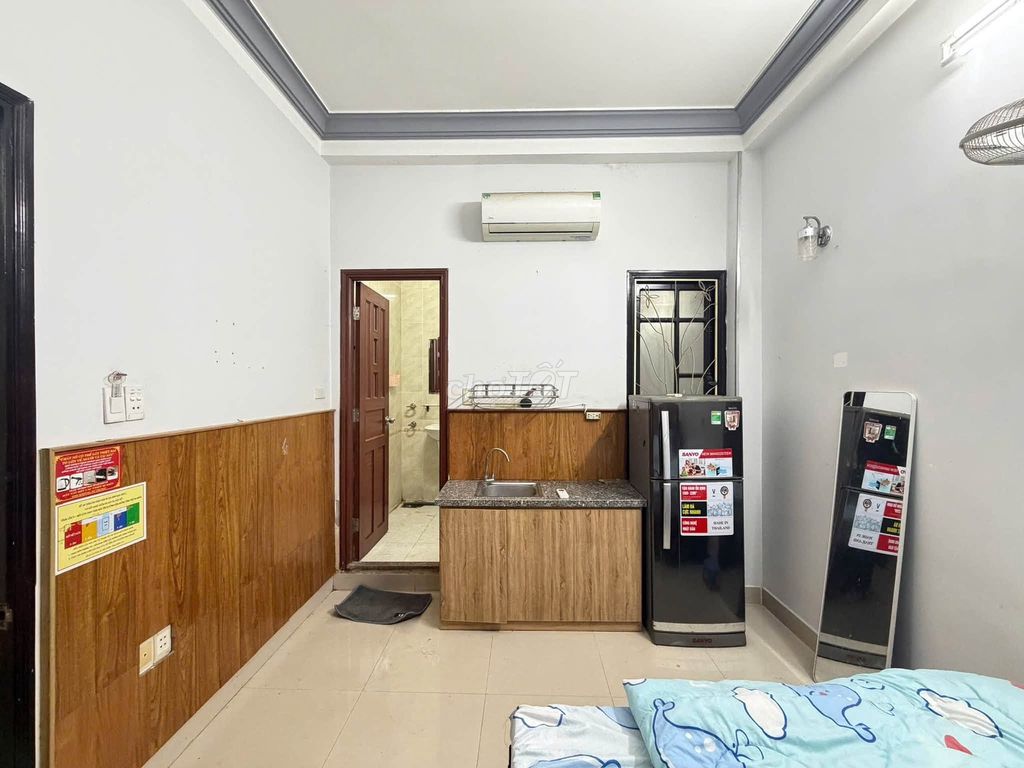 Studio with kitchenette near Helio, available now — photo 3
