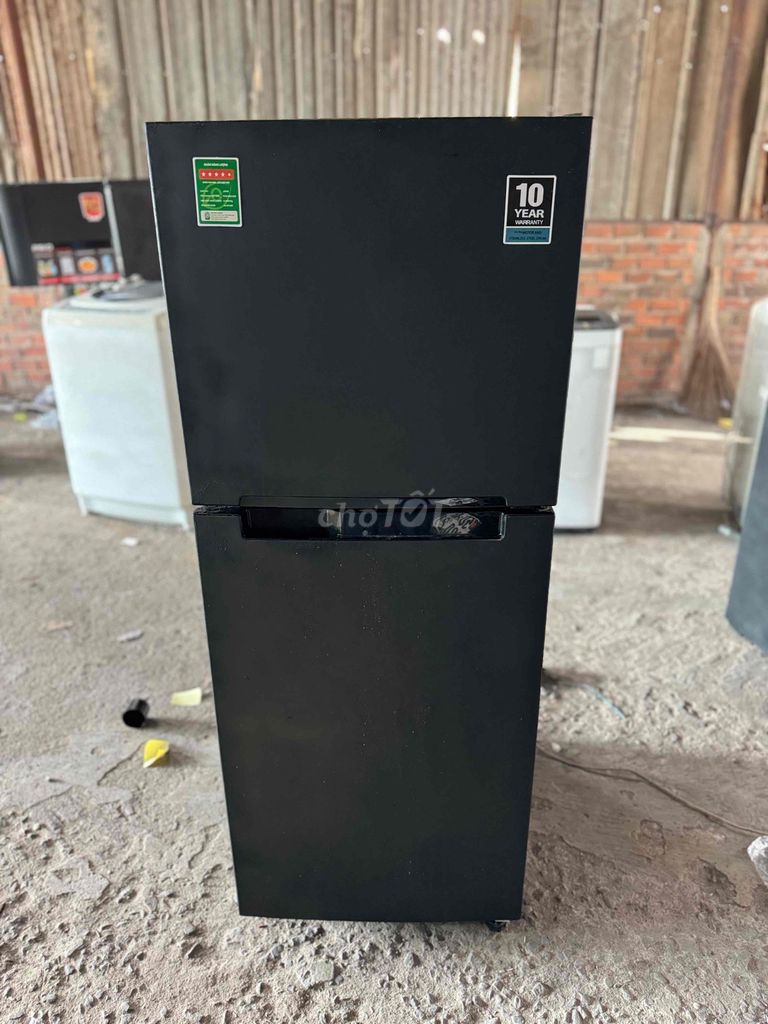 Tủ lạnh Samsung 208L Inverter Đen cũ. Mua bán Tủ lạnh tại Quận 12 Tp Hồ Chí Minh được đăng bởi Điện Máy Thanh Lý hình 1