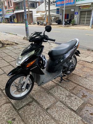 thanh lý Click 2010 máy zin xe đẹp.. Mua bán Xe máy tại Thành phố Bà Rịa Bà Rịa - Vũng Tàu được đăng bởi Tùng Vario