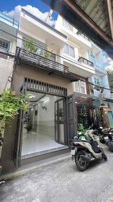 Nhà phố 30,5 m² · 2 PN · Đường Số 10