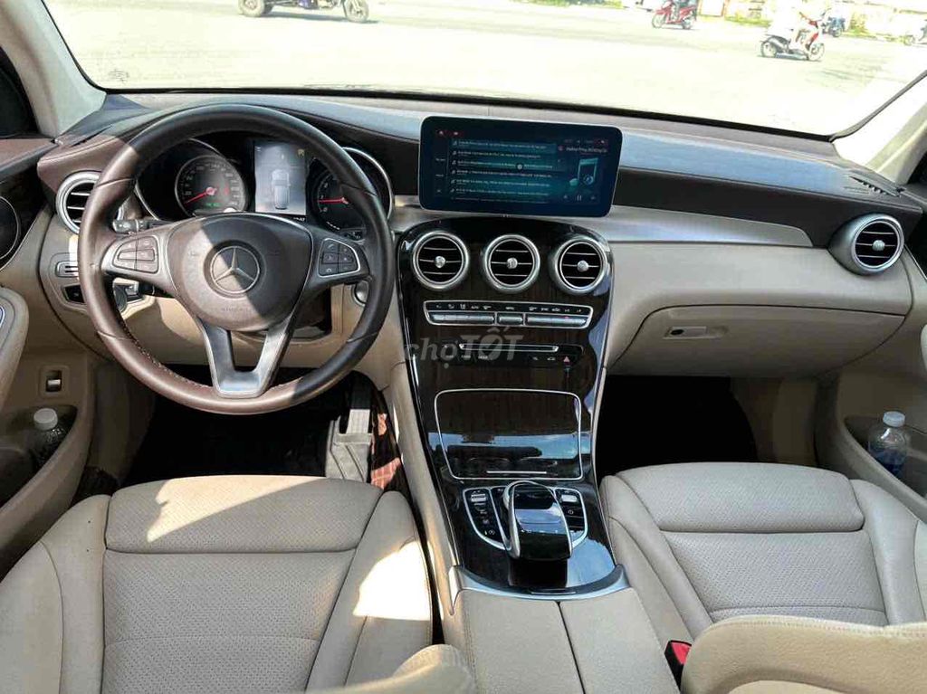 Mercedes Benz GLC 2*** km. Mua bán Ô tô tại Quận 7 Tp Hồ Chí Minh được đăng bởi auto thanh tâm  hình 10