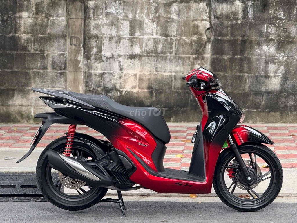 SH 160i ABS 2024 LƯỚT ( GÓP BAO NỢ XẤU ). Mua bán Xe máy tại Thành phố Thủ Đức Tp Hồ Chí Minh được đăng bởi Vũ Vũ hình 11