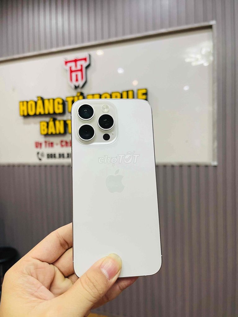 Apple iPhone 15 Pro Max 256GB Trắng 99%. Mua bán Điện thoại tại Quận Liên Chiểu Đà Nẵng được đăng bởi Hoàng Tú Mobile hình 1