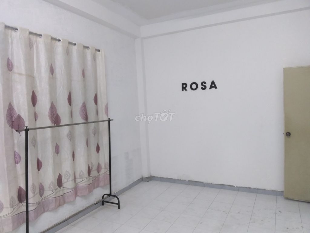 Nhà dư phòng cho thuê, 17m2, ngay Etown Cộng Hoà