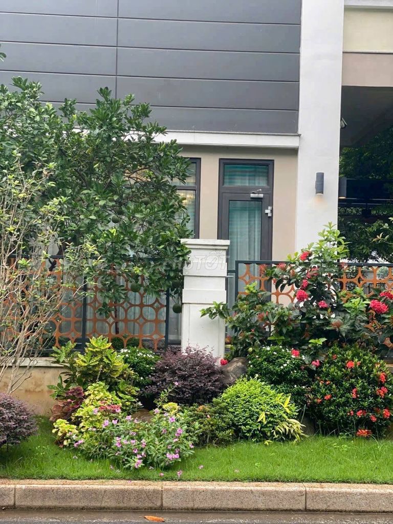 Cho thuê Biệt thự KĐT Starlake, 132m2 - 220m2, full nội thất