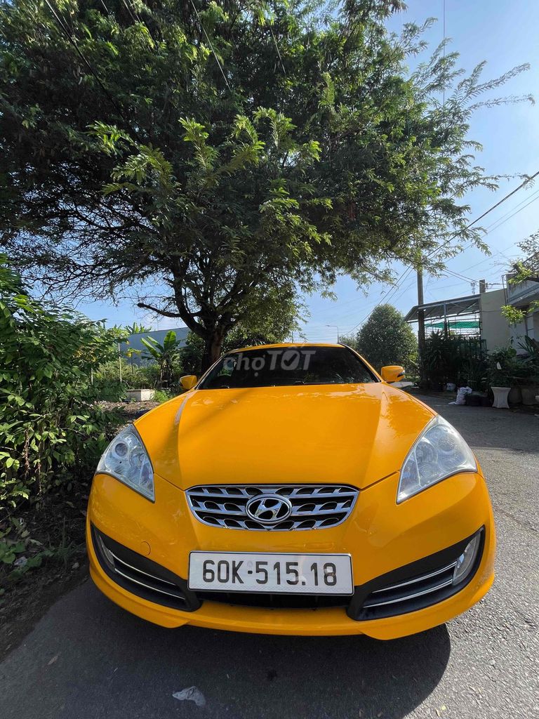 Hyundai Genesis 2009 Vàng. Mua bán Ô tô tại Huyện Long Thành Đồng Nai được đăng bởi Hoàng Thiên Phúc hình 1