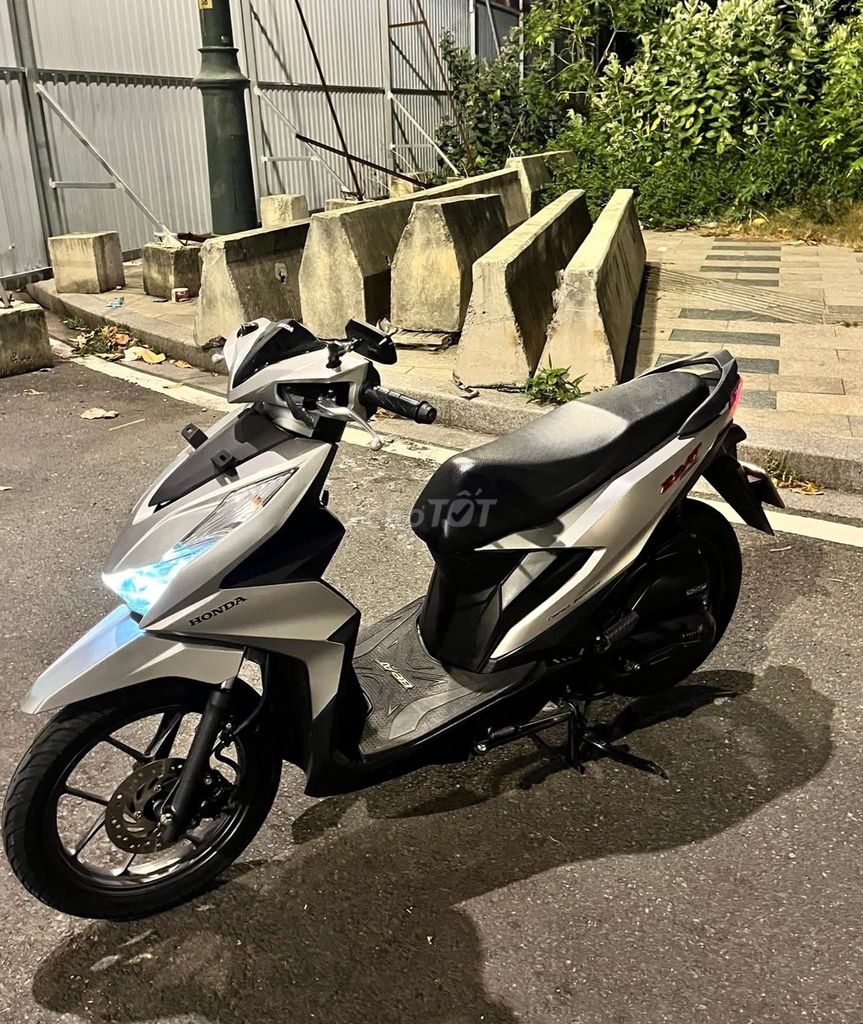 Honda Beat 2023 nhập inđô BSTP Chính Chủ🌺🌺🌺. Mua bán Xe máy tại Quận Phú Nhuận Tp Hồ Chí Minh được đăng bởi Hải Triều hình 3