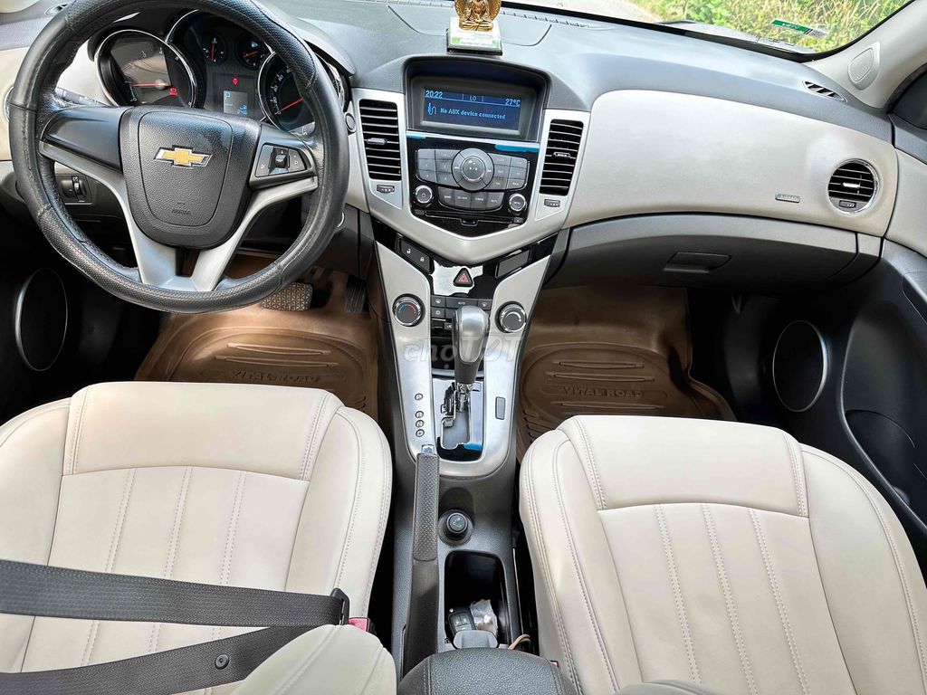 Cần bán nhanh xe chevrolet cruzbản LTZ số tự. Mua bán Ô tô tại Thành phố Thủ Dầu Một Bình Dương được đăng bởi nguyentruc hình 9
