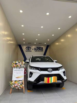 Toyota fortuner legender- 0 km. Mua bán Ô tô tại Thành phố Thủ Đức Tp Hồ Chí Minh được đăng bởi Ms Hiệp 