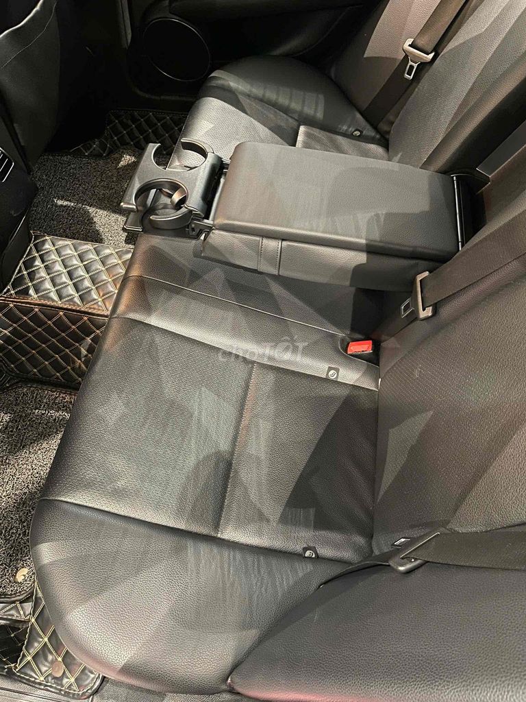 Mercedes Benz C Class 2012 - 56000 km. Mua bán Ô tô tại Thành phố Thái Nguyên Thái Nguyên được đăng bởi Hồng Phương Auto  Auto 597 hình 12