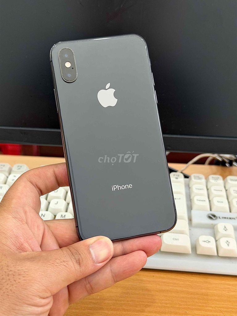 iPhone XS 64GB Xám Đã sử dụng Quốc Tế 999999. Mua bán Điện thoại tại Quận Ninh Kiều Cần Thơ được đăng bởi Cầm Đồ Tấn Lợi hình 1
