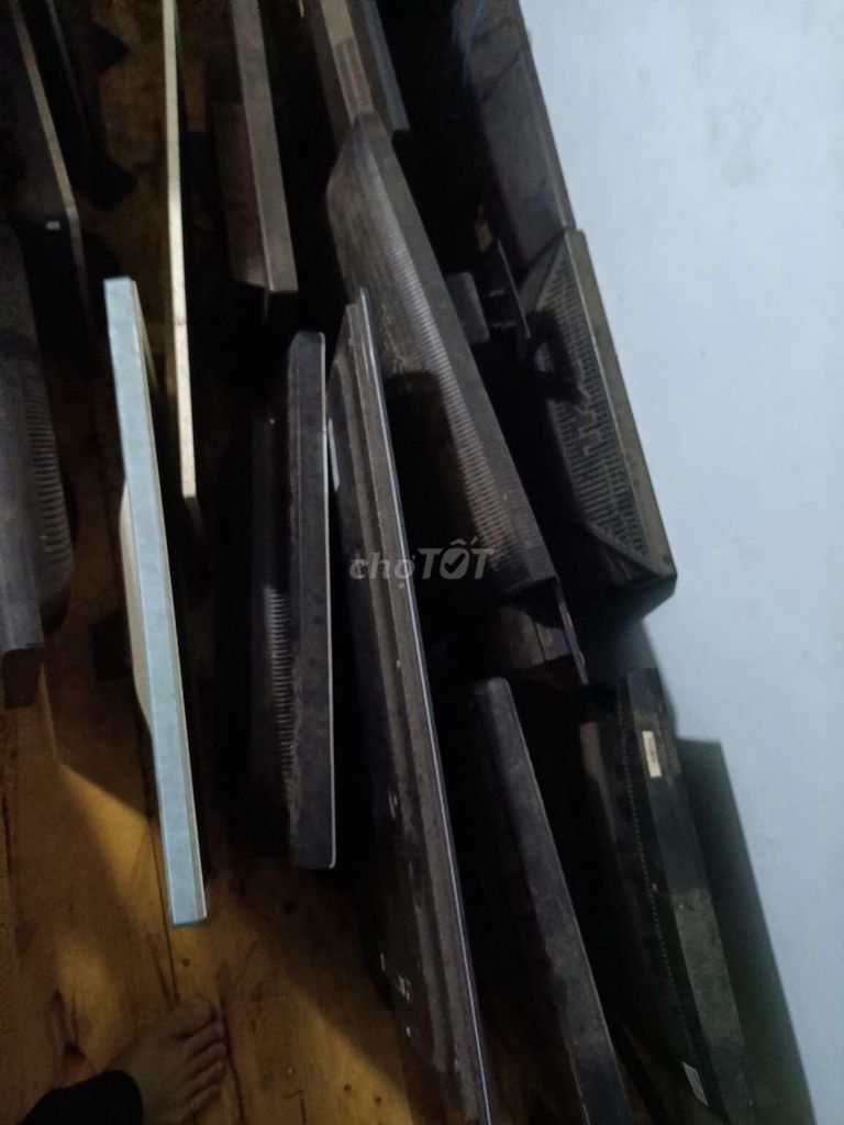 Màn hình máy tính Cũ, lỗi Nghiên cứu sửa chữa. Mua bán Phụ kiện (Màn hình, Chuột...) tại Thành phố Thủ Đức Tp Hồ Chí Minh được đăng bởi Cũ Giá Rẻ hình 1
