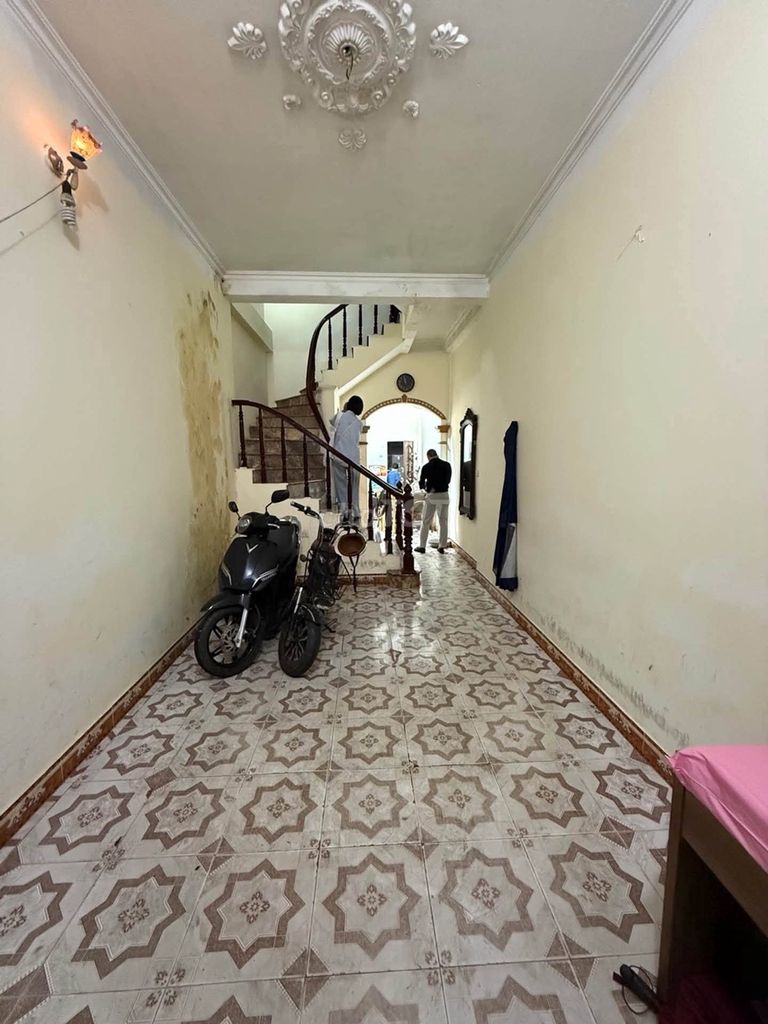 Дом Тхай Тхинь, 57м2, 4 спальни, малая коммерция