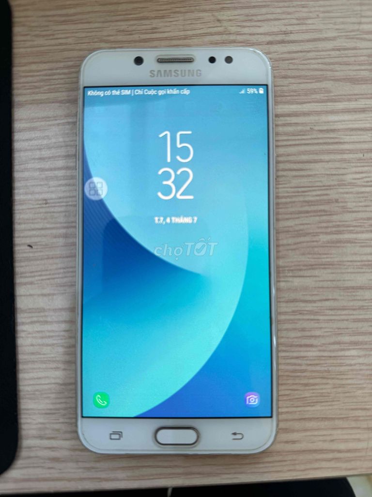 Samsung Galaxy J7 Vàng Đã qua sử dụng. Mua bán Điện thoại tại Thành phố Dĩ An Bình Dương được đăng bởi Như Ý hình 1
