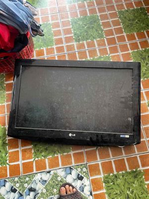 TV 32in LG tphcm. Mua bán Tivi, Âm thanh tại Quận 3 Tp Hồ Chí Minh được đăng bởi Hoài Phương