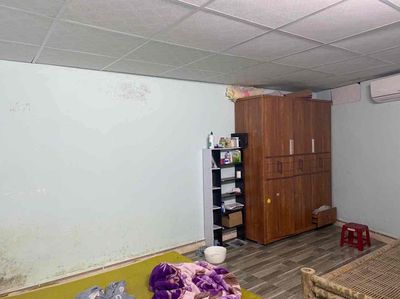 Bán nhà cách Ql1a chỉ 20m tặng nội thất. Mua bán nhà ở tại Huyện Hòa Vang Đà Nẵng được đăng bởi Hien