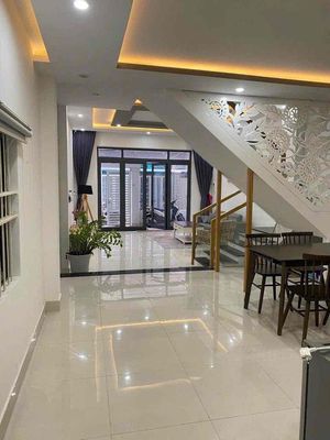 BÁN NHÀ 2 TẦNG K63 CHẾ LAN VIÊN - SÁT BIỂN - NGŨ HÀNH SƠN - ĐÀ NẴNG. Mua bán nhà ở tại Quận Ngũ Hành Sơn Đà Nẵng được đăng bởi Đinh Anh
