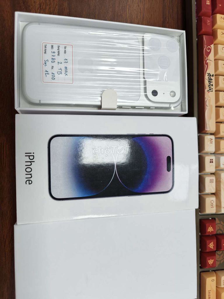 iPhone 17 Pro Max 2TB Bạc. Mua bán Điện thoại tại Quận Bắc Từ Liêm Hà Nội được đăng bởi Lee Shop hình 1
