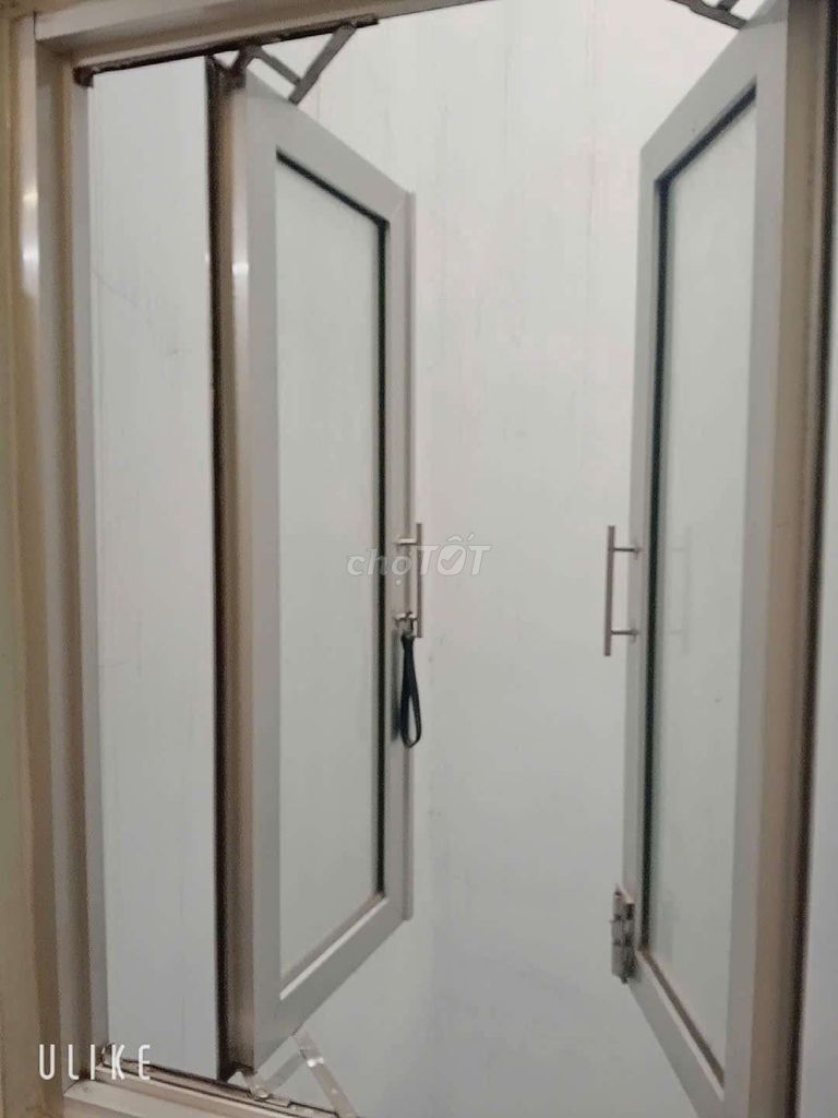 Комната с мебелью