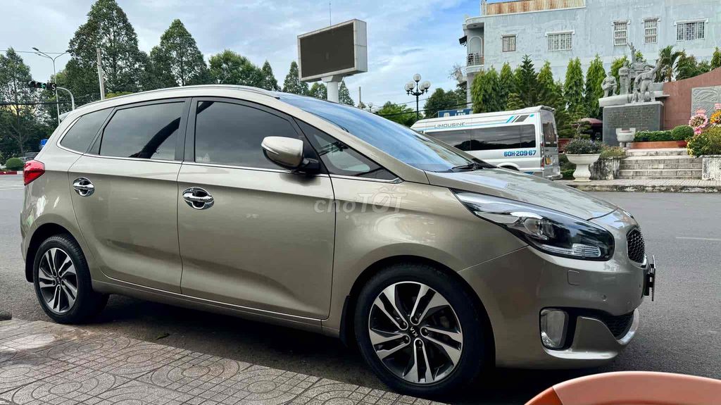 🌈 KIA RONDO 2.0 GATH CHÍNH CHỦ SIÊU ĐẸP. Mua bán Ô tô tại Thành phố Biên Hòa Đồng Nai được đăng bởi Nguyễn Ngọc Duy hình 18