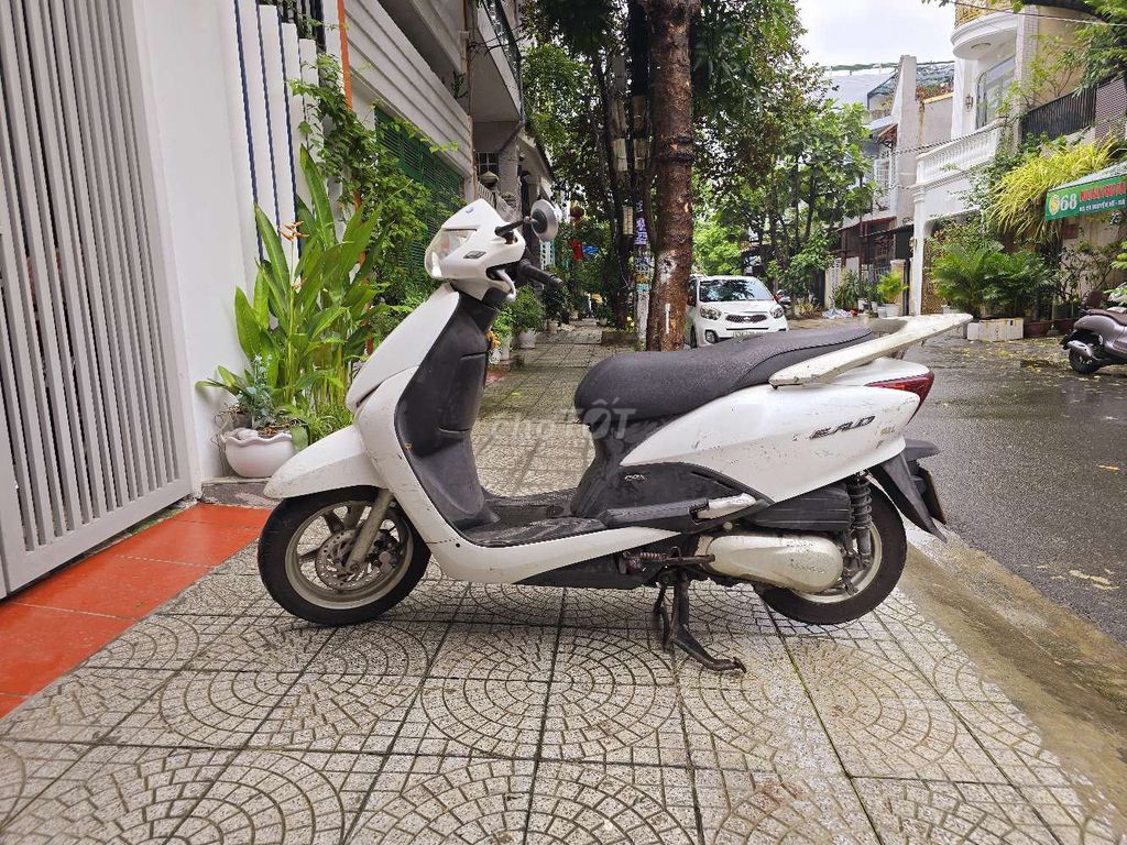 Honda Lead màu Trắng PHUN XĂNG ĐIỆN TỮ LỢI XĂNG. Mua bán Xe máy tại Quận Hải Châu Đà Nẵng được đăng bởi cường thịnh hình 3