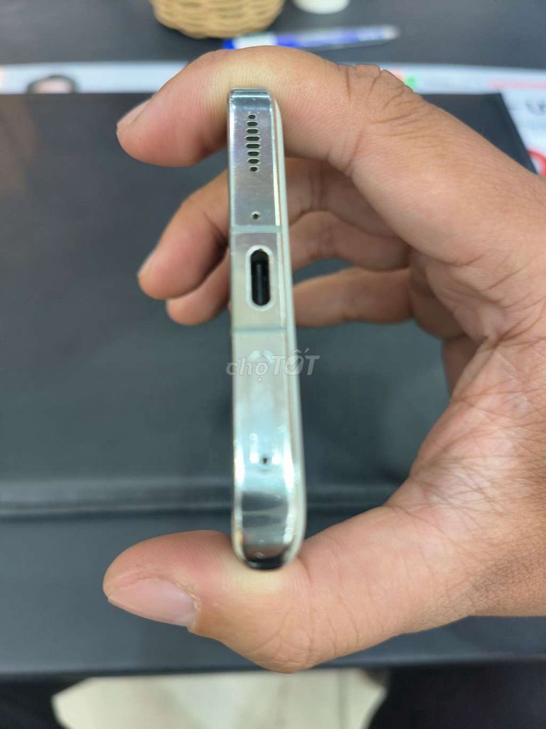 Xiaomi Redmi Note 13 Pro Đã qua sử dụng. Mua bán Điện thoại tại Thành phố Thủ Đức Tp Hồ Chí Minh được đăng bởi phuoc bao viet nguyen hình 1