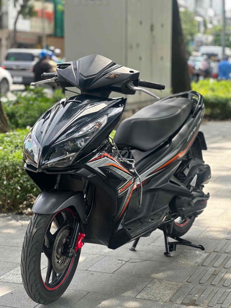 Хонда Виннер X 2020, черная, 13000 км, автоматическая