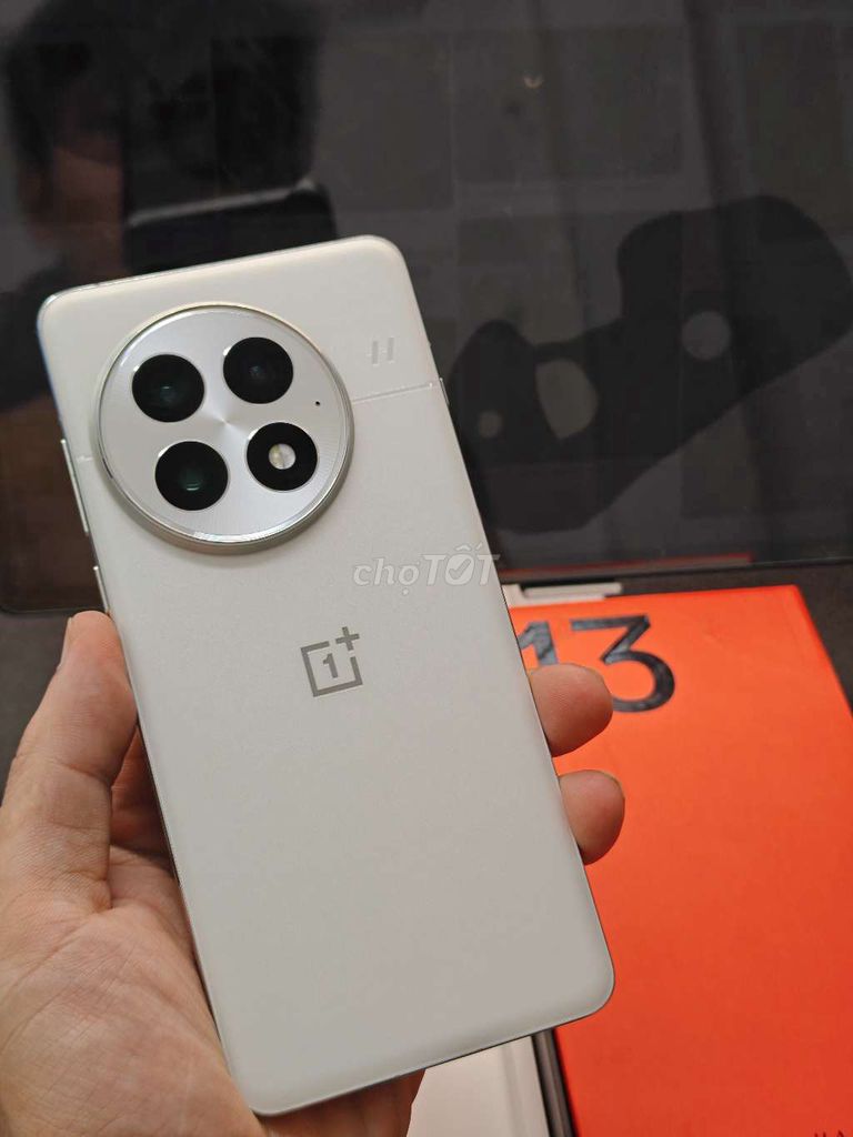 Oneplus 13 12GB/256GB Trắng Like New. Mua bán Điện thoại tại Quận Hà Đông Hà Nội được đăng bởi Tài hình 1