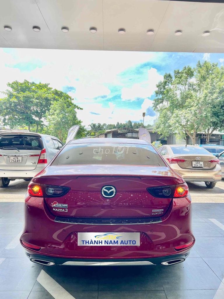 Mazda 3 2022  Luxury 1 chủ dak lak. Mua bán Ô tô tại Thành phố Buôn Ma Thuột Đắk Lắk được đăng bởi Thành Nam Auto DakLak  hình 4