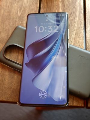 Oppo Reno 10 Pro+ 5G 256GB Xám