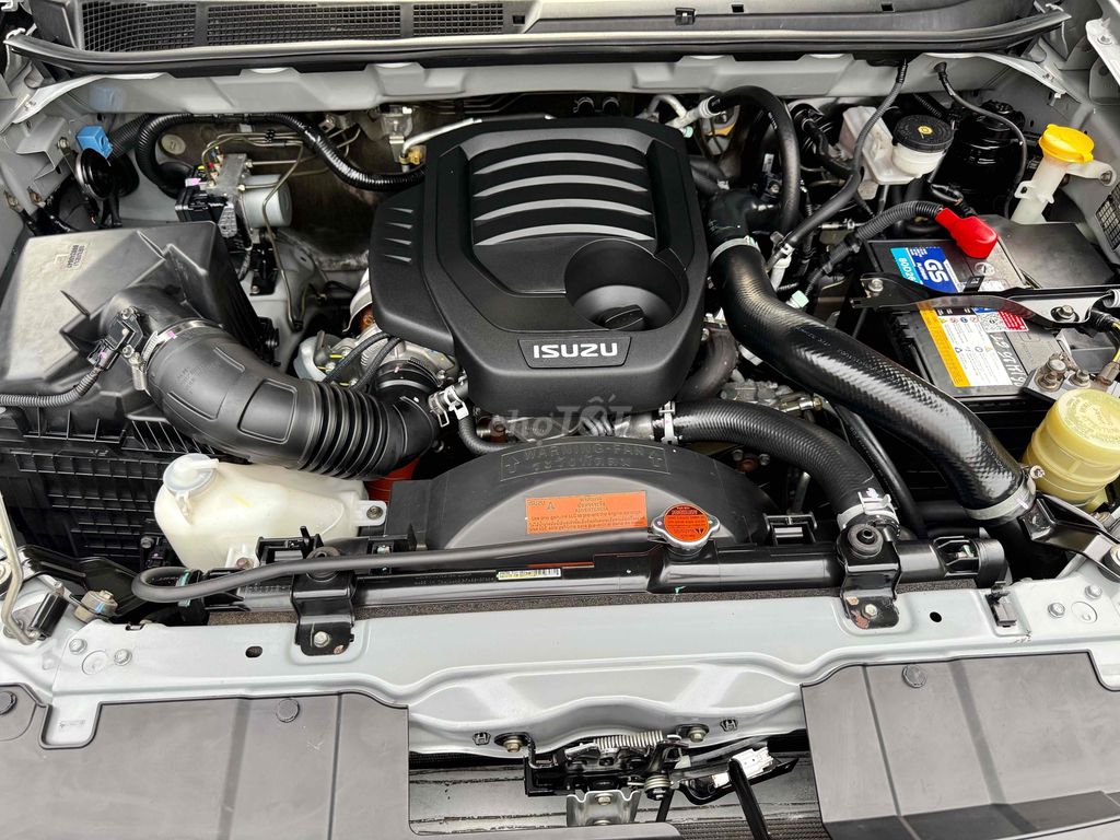 Isuzu Mu X 2018 1.9 4X2 AT - 74000 km. Mua bán Ô tô tại Quận Gò Vấp Tp Hồ Chí Minh được đăng bởi Bình An Ôtô  hình 18