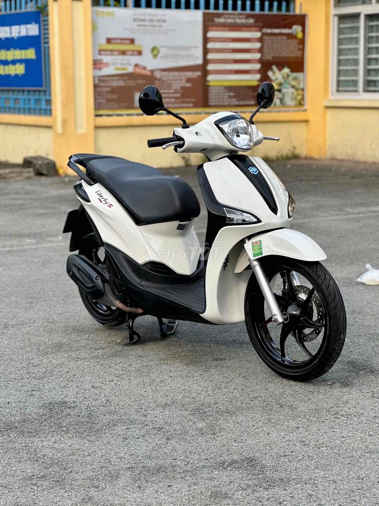 Скутер Piaggio Liberty 2020 ABS, один владелец, пробег 19 тыс. км
