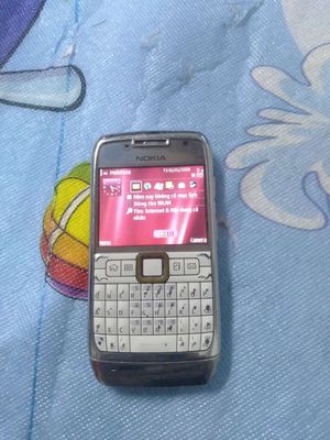 Nokia E71 zin.