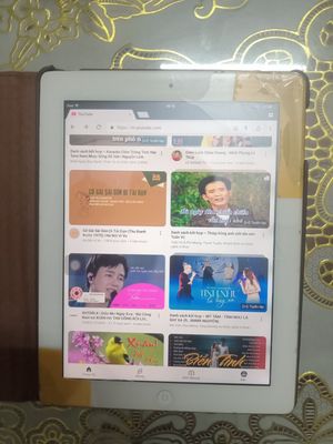 Nhà dư ipad 3 nên pass cho anh chị em. Mua bán Máy tính bảng tại Thành phố Huế Thừa Thiên Huế được đăng bởi Bình yên