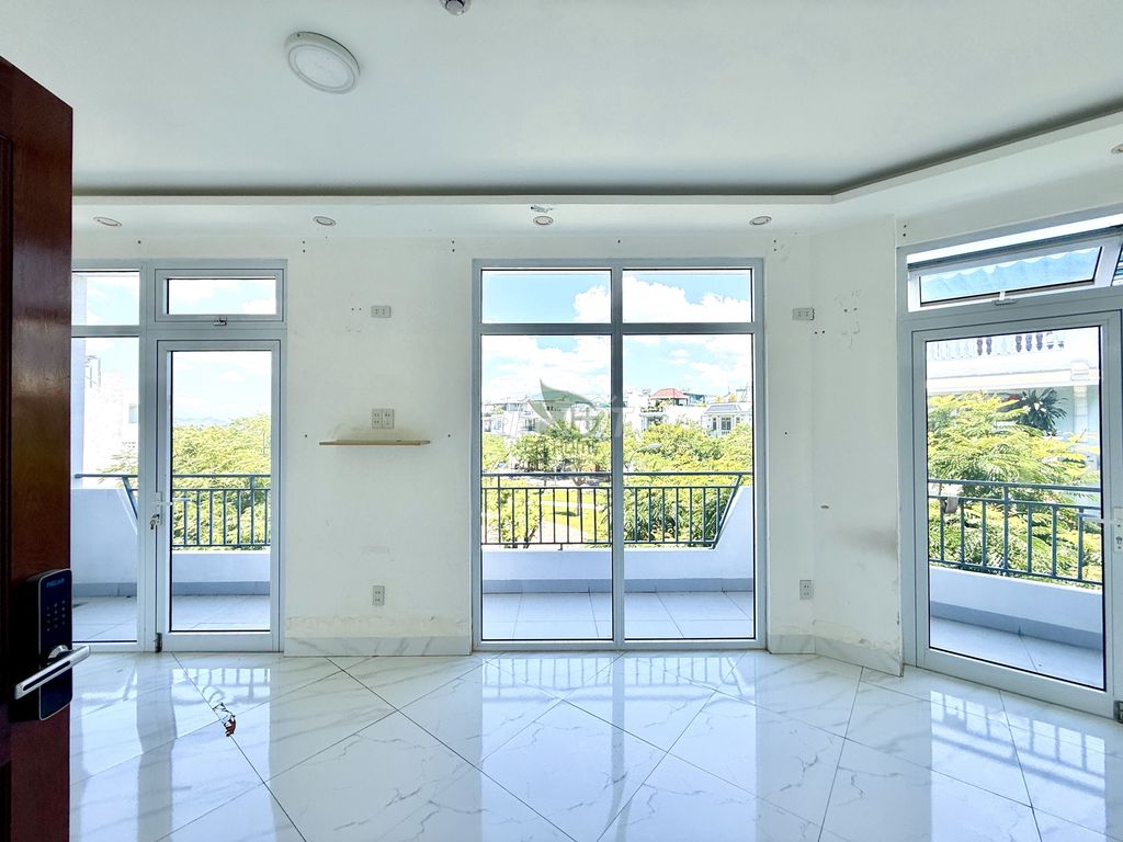 CHO THUÊ TOÀ GÓC 2 MẶT TIỀN 11 PHÒNG KĐT HÀ QUANG 2 GIÁ 50 TRIỆU. Cho thuê nhà ở tại Thành phố Nha Trang Khánh Hòa được đăng bởi Phương GoHome hình 1