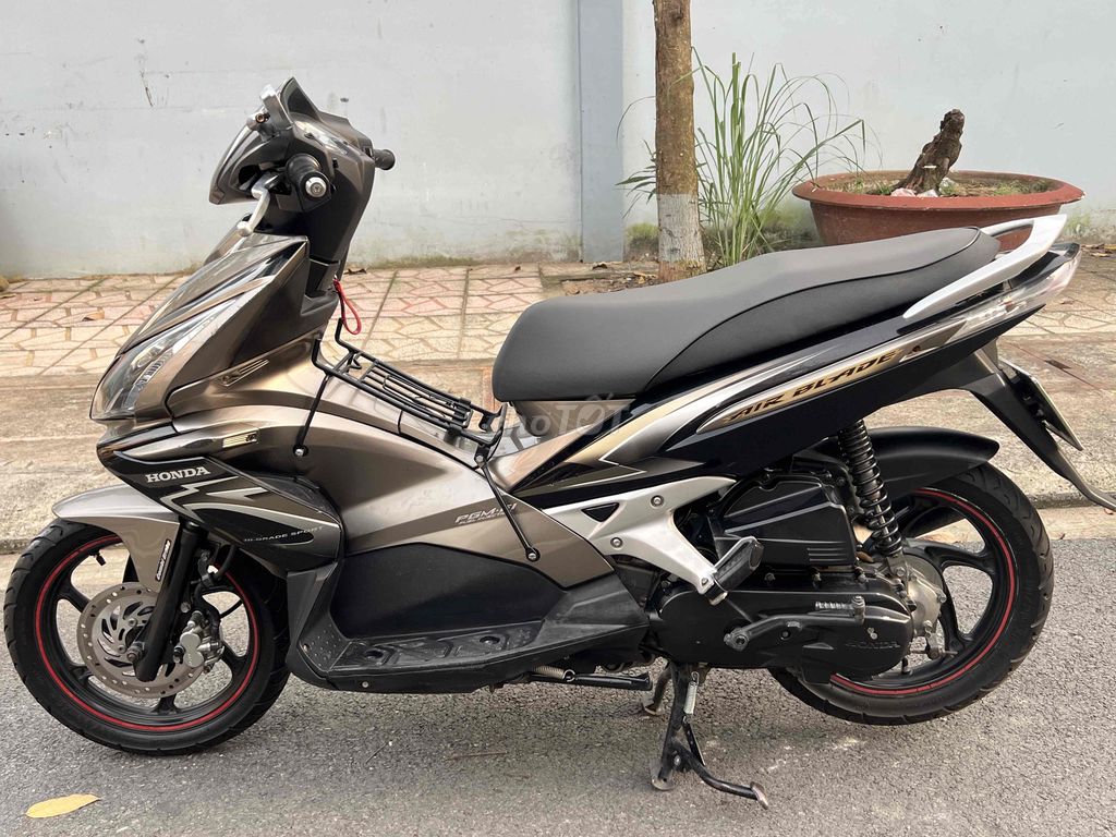 Air Blade 2010 Fi lên Thái biển 65. Mua bán Xe máy tại Quận Ô Môn Cần Thơ được đăng bởi Chương Xe Máy Ô Môn hình 2