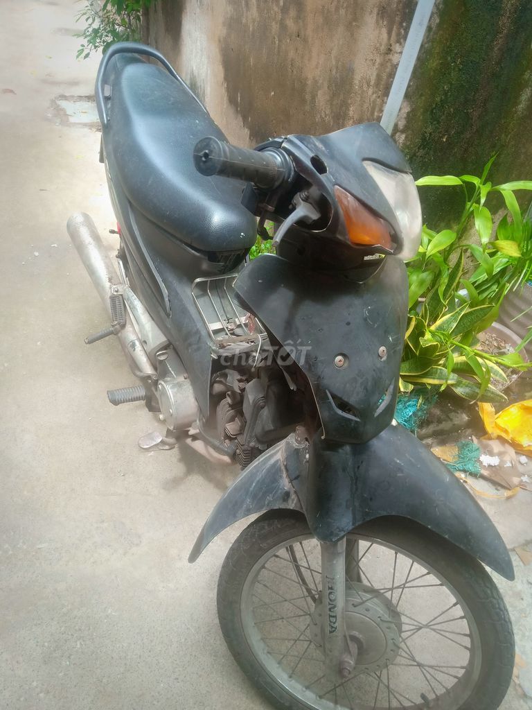 Cần bán xe máy. Mua bán Xe máy tại Quận Bình Tân Tp Hồ Chí Minh được đăng bởi Hải hình 1