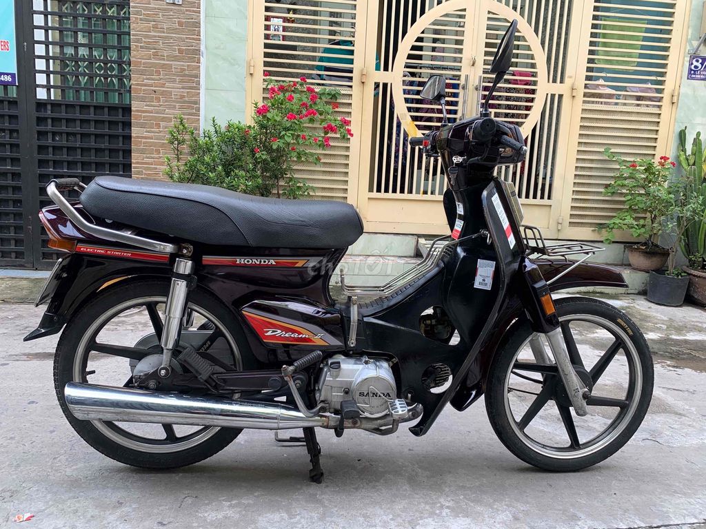 Honda Dream Sanda 100cc 2002 trùm mền Zin100%