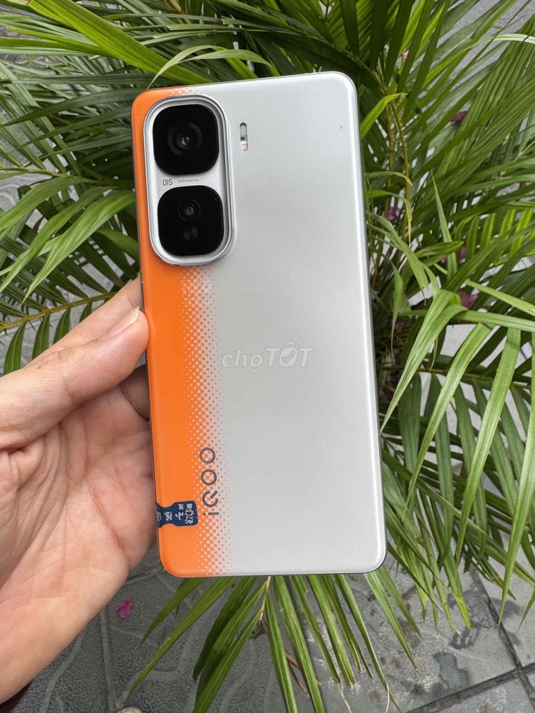 iQOO Neo10 12/256GB zin đẹp CÓ COD. Mua bán Điện thoại tại Quận Hoàng Mai Hà Nội được đăng bởi Gia Vinh hình 1