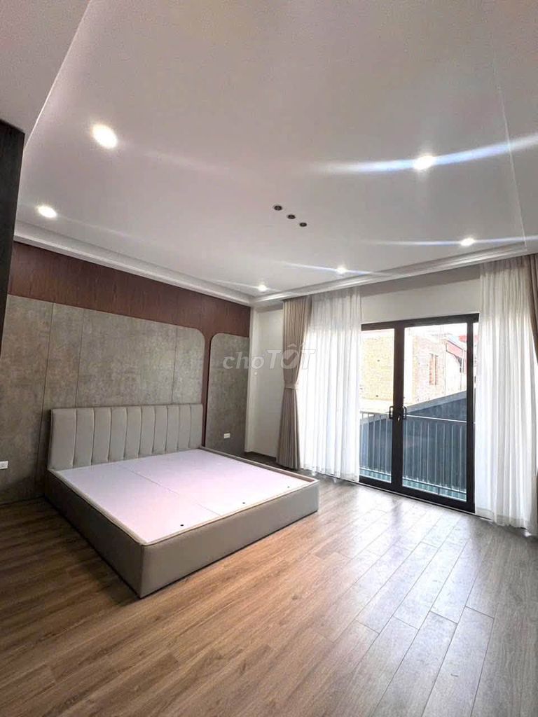 Nhà phố 6 tầng thang máy full nội thất, Long Biên, 10.x tỷ - ảnh 5