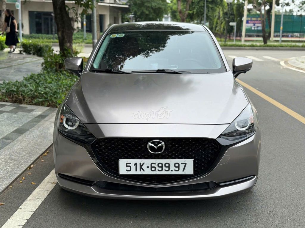 Mazda 2 2022 Luxury 21.000km Xám. Mua bán Ô tô tại Thành phố Thủ Đức Tp Hồ Chí Minh được đăng bởi Công Phan Hữu Tuấn hình 1