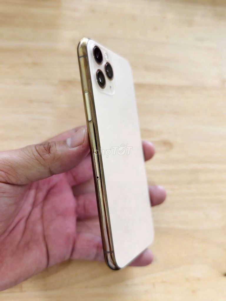 iPhone 11 Pro Max 64GB Quốc tế. Mua bán Điện thoại tại Thành phố Vũng Tàu Bà Rịa - Vũng Tàu được đăng bởi Truong Nam hình 1