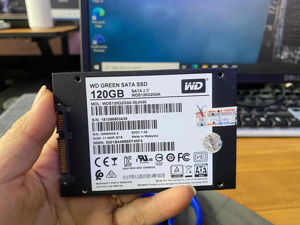 SẴN SSD 120GB SẴN WIN AE LẮP MÁY BAO ÊM