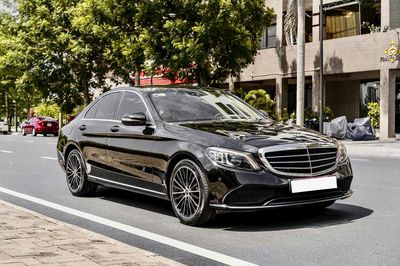 Mercedes C200 Exclusive 2019 - sang trọng lịch lãm. Mua bán Ô tô tại Quận Gò Vấp Tp Hồ Chí Minh được đăng bởi Trường Nguyễn Xe Sang