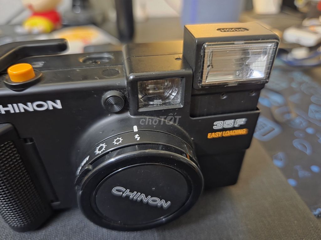 Máy ảnh Chinon 35F Đen. Mua bán Máy ảnh, Máy quay tại Quận Hai Bà Trưng Hà Nội được đăng bởi Quan Anh Duong hình 1