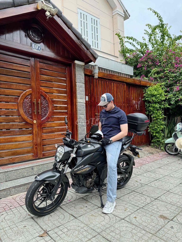 Suzuki Gixxer 250cc odo 2km như xe thùng Bstp. Mua bán Xe máy tại Quận Bình Tân Tp Hồ Chí Minh được đăng bởi Lộc Trần hình 3